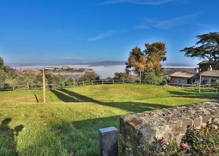 Pietra Campana Italian Villa Orvieto